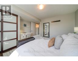 25 ROSSITER ROAD - 41