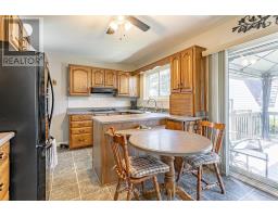 68 KEATS DRIVE - 10