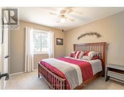 68 KEATS DRIVE - 13