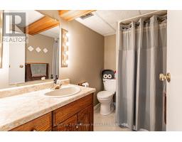 68 KEATS DRIVE - 22