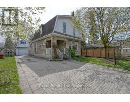 22 ELIZABETH STREET - 1