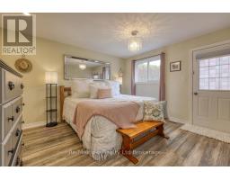 584414 BEACHVILLE ROAD - 34