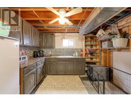 584414 BEACHVILLE ROAD - 38