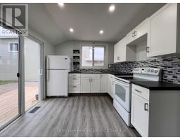 156 BORDEN AVENUE - 10