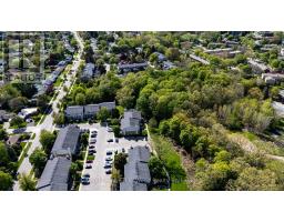 760 BERKSHIRE DRIVE - 43