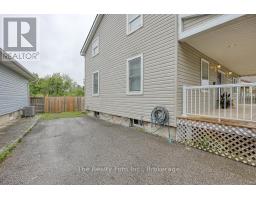 173 VICTORIA STREET - 4