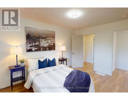 1018 WARWICK STREET - 15