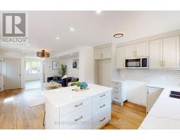 1018 WARWICK STREET - 8