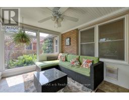 699 KIPPS LANE - 16