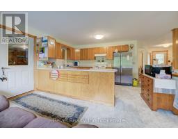 18 COWAN STREET E - 13