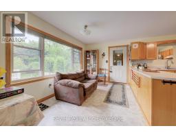 18 COWAN STREET E - 14