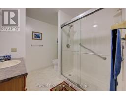 18 COWAN STREET E - 22