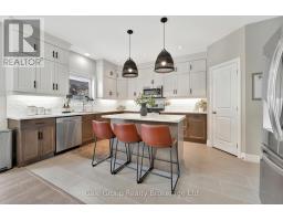 35 HENRY STREET - 9