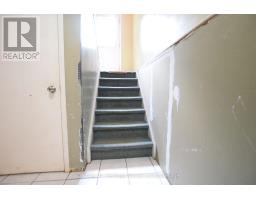 76 NASKAPI STREET - 34