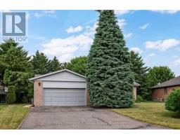 35 ADAMS AVENUE - 3