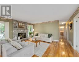 35 ADAMS AVENUE - 5