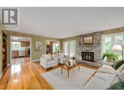 35 ADAMS AVENUE - 6