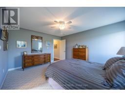32 ESSELTINE DRIVE - 23