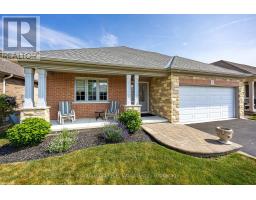 32 ESSELTINE DRIVE - 3