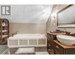 20 SYDENHAM STREET - 22