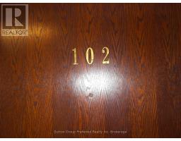 102 - 163 FERGUSON AVENUE - 4