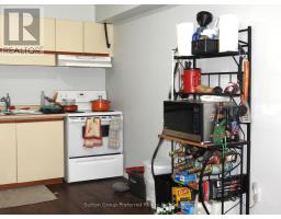 102 - 163 FERGUSON AVENUE - 9