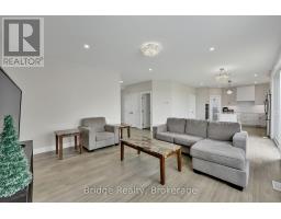 161 MCLEOD STREET - 11