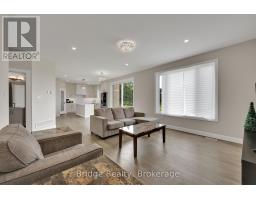 161 MCLEOD STREET - 12