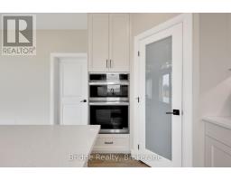 161 MCLEOD STREET - 16
