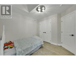 161 MCLEOD STREET - 30