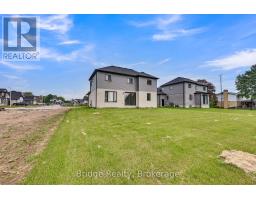 161 MCLEOD STREET - 34
