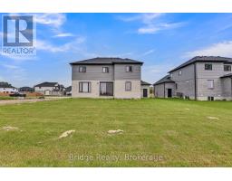 161 MCLEOD STREET - 36