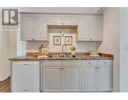 396 POWELL STREET - 13