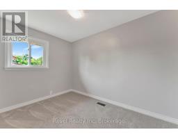 396 POWELL STREET - 24