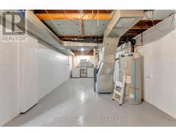 396 POWELL STREET - 27