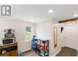 29 KING CRESCENT - 17