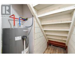 29 KING CRESCENT - 24