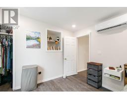 29 KING CRESCENT - 33