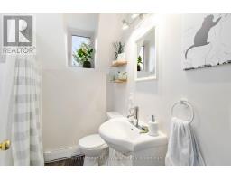 29 KING CRESCENT - 34