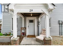 29 KING CRESCENT - 4
