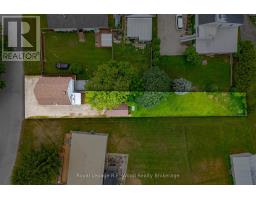 29 KING CRESCENT - 40
