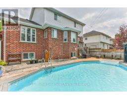 21 HERON AVENUE - 41