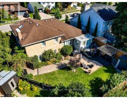 10 BLACKFOOT PLACE - 34