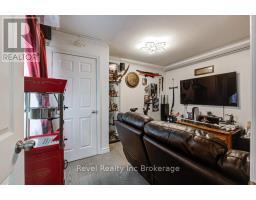 687 ADELAIDE STREET - 11
