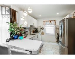 687 ADELAIDE STREET - 21