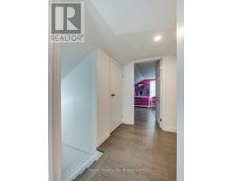 687 ADELAIDE STREET - 27