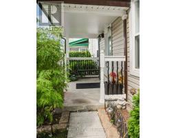 687 ADELAIDE STREET - 3