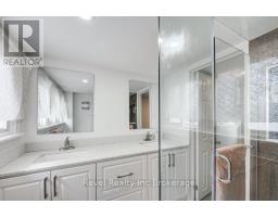 687 ADELAIDE STREET - 37