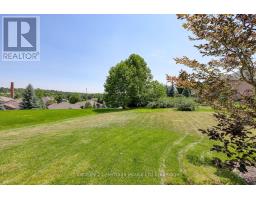 2 GREEN GABLE PLACE - 36