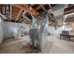 62 WILLIAM STREET - 25